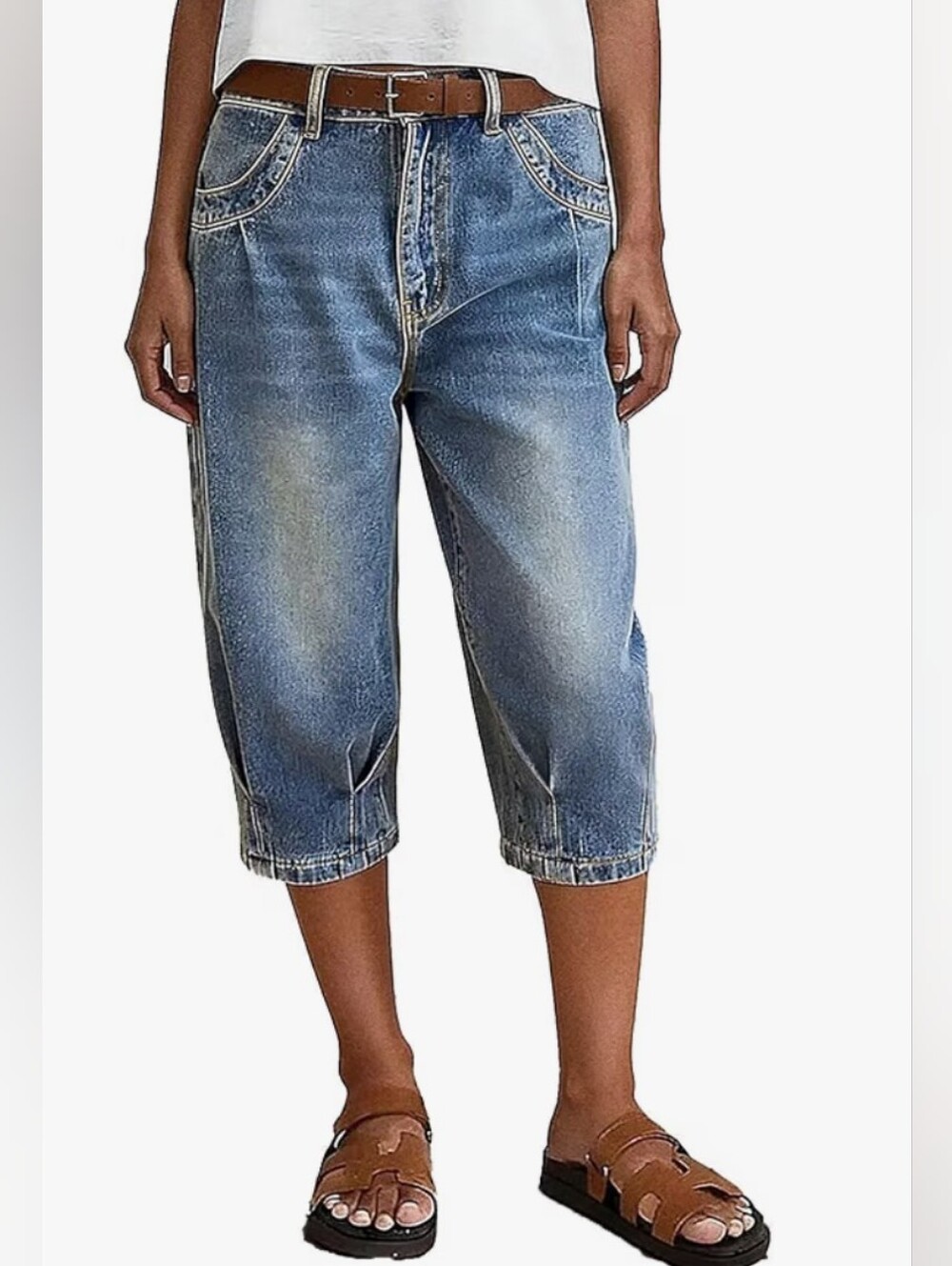 Flamingals Mid Rise Pleated Tapered Capri Jeans NWT XL